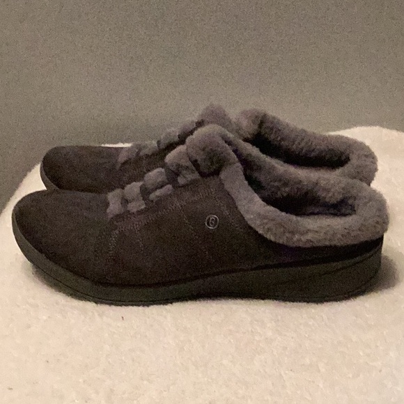 Bzees Gray Goldie Washable Slip-on Mules - Picture 2 of 16